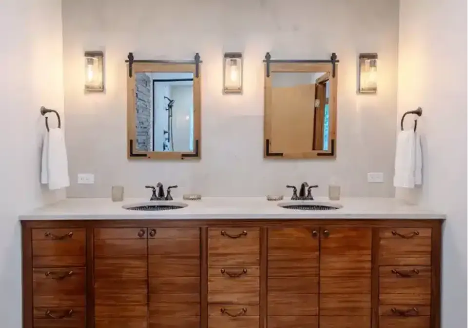 Remodeled bathroom by McSwain Builders, photo 4