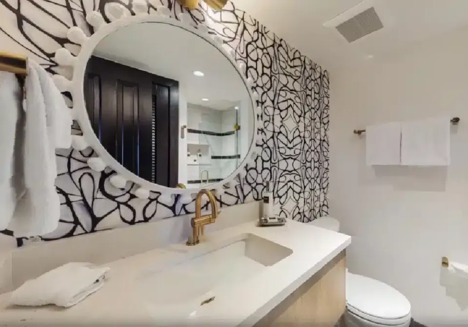 Remodeled bathroom by McSwain Builders, photo 6